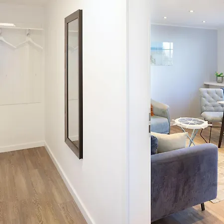 Oceanview Apartman *
